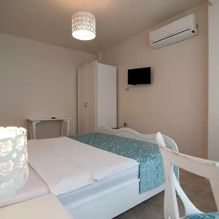 Отель Nehir Evi - Adult Only 3*