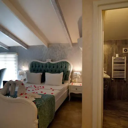 Nehir Evi - Adult Only 3*